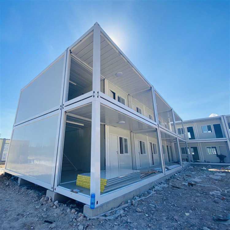 Why is container house suitable for post-disaster reconstruction work?