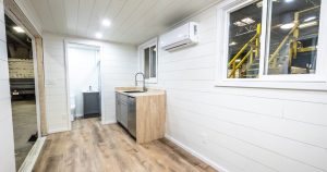 20ft-shipping-container-home-2