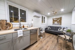 20ft-shipping-container-home-3