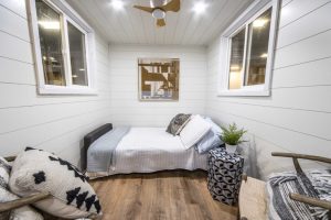 20ft-shipping-container-home-7