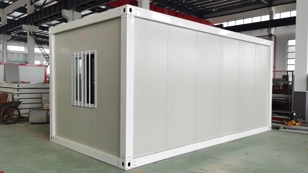 Detachable Container Houses VS Flat Pack Container Houses